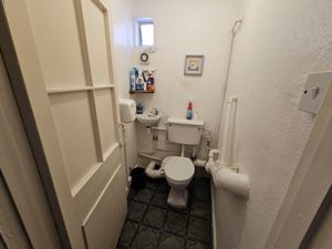 Communal WC- click for photo gallery